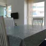 Robin Sea View Apartment